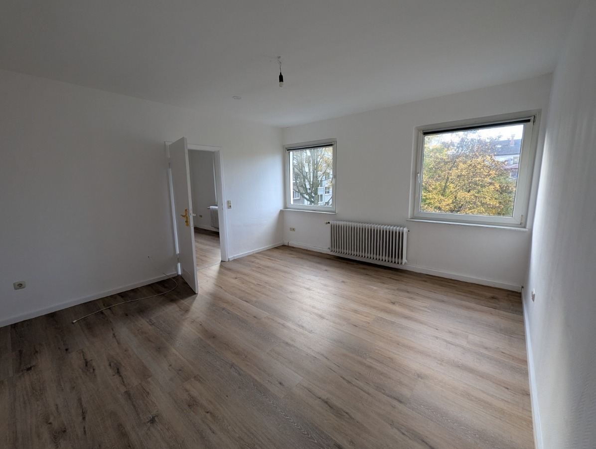 *** Klinikviertel *** Helle 2-Zimmerwohnung im 2. OG zum Sofortbezug - Photo 1