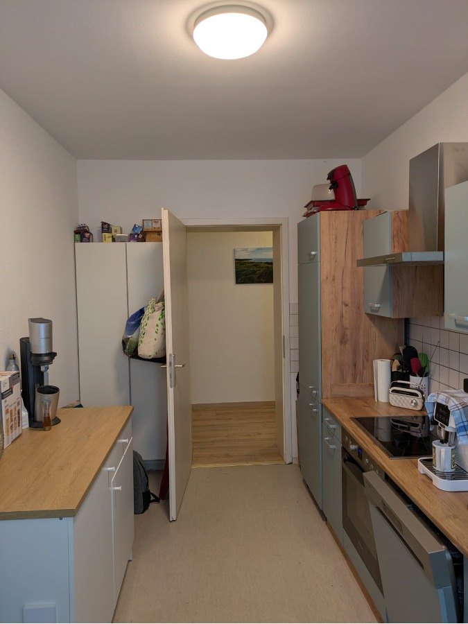 4-Raum-Wohnung mit Balkon im 1.Obergeschoss mit Balkon ab 01.12.2026 anmietbar - Photo 2